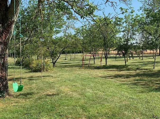 La Massonniere Et D'hotes Mondion